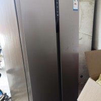 低價出售全新tcl王牌冰箱，洗衣機