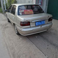 出售個人練手夏利車，車況沒問題，幾千塊錢出售，車販勿擾，